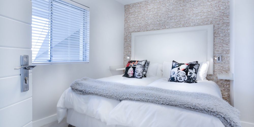 pexels-jean-van-der-meulen-1457845